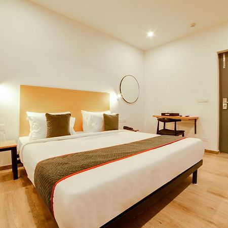 Super Townhouse Hosur Main Road Bommanahalli Near Gopalan Innovation Mall Bengaluru Zewnętrze zdjęcie