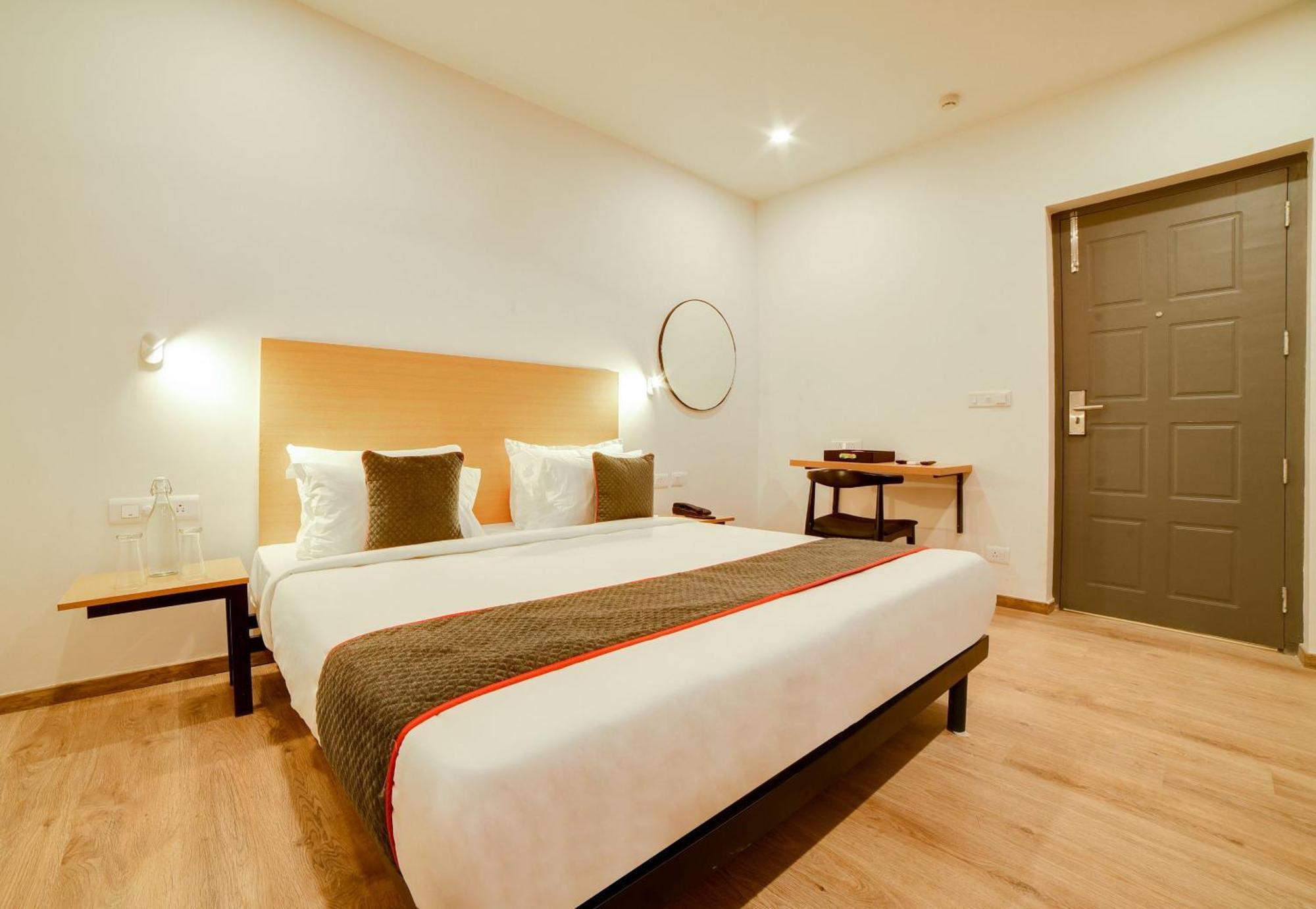 Super Townhouse Hosur Main Road Bommanahalli Near Gopalan Innovation Mall Bengaluru Zewnętrze zdjęcie