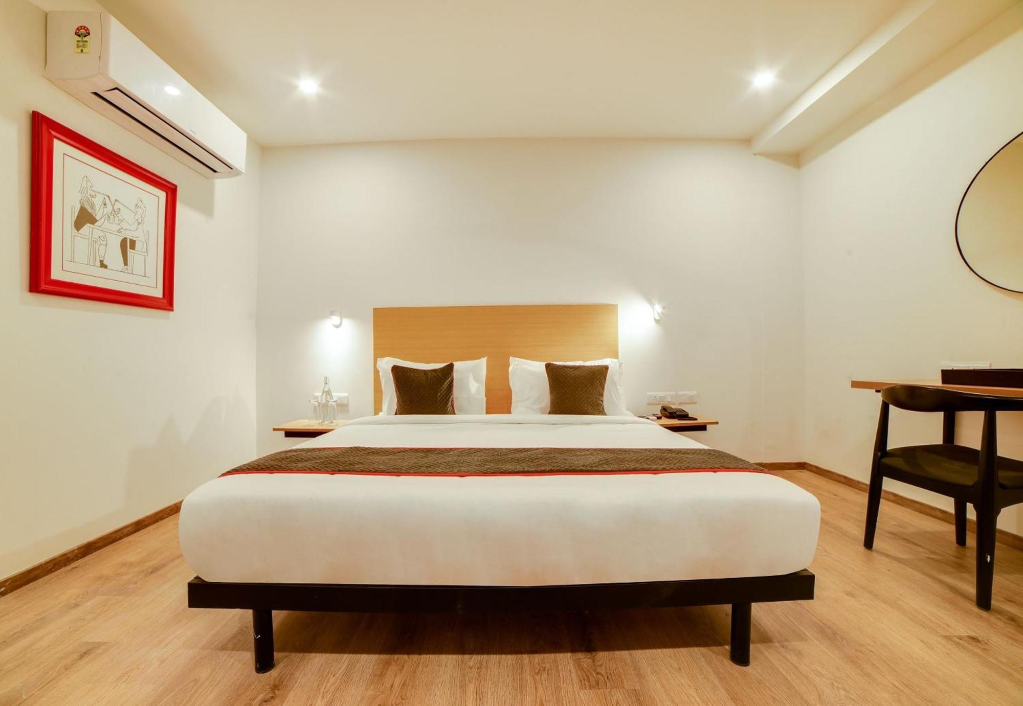 Super Townhouse Hosur Main Road Bommanahalli Near Gopalan Innovation Mall Bengaluru Zewnętrze zdjęcie