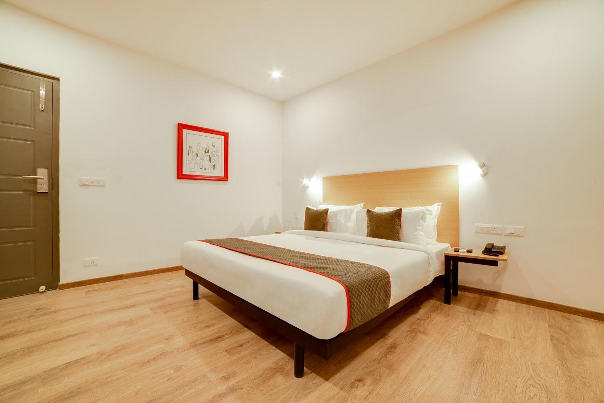 Super Townhouse Hosur Main Road Bommanahalli Near Gopalan Innovation Mall Bengaluru Zewnętrze zdjęcie