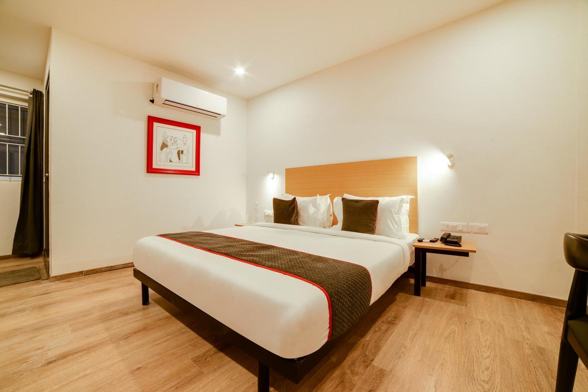 Super Townhouse Hosur Main Road Bommanahalli Near Gopalan Innovation Mall Bengaluru Zewnętrze zdjęcie