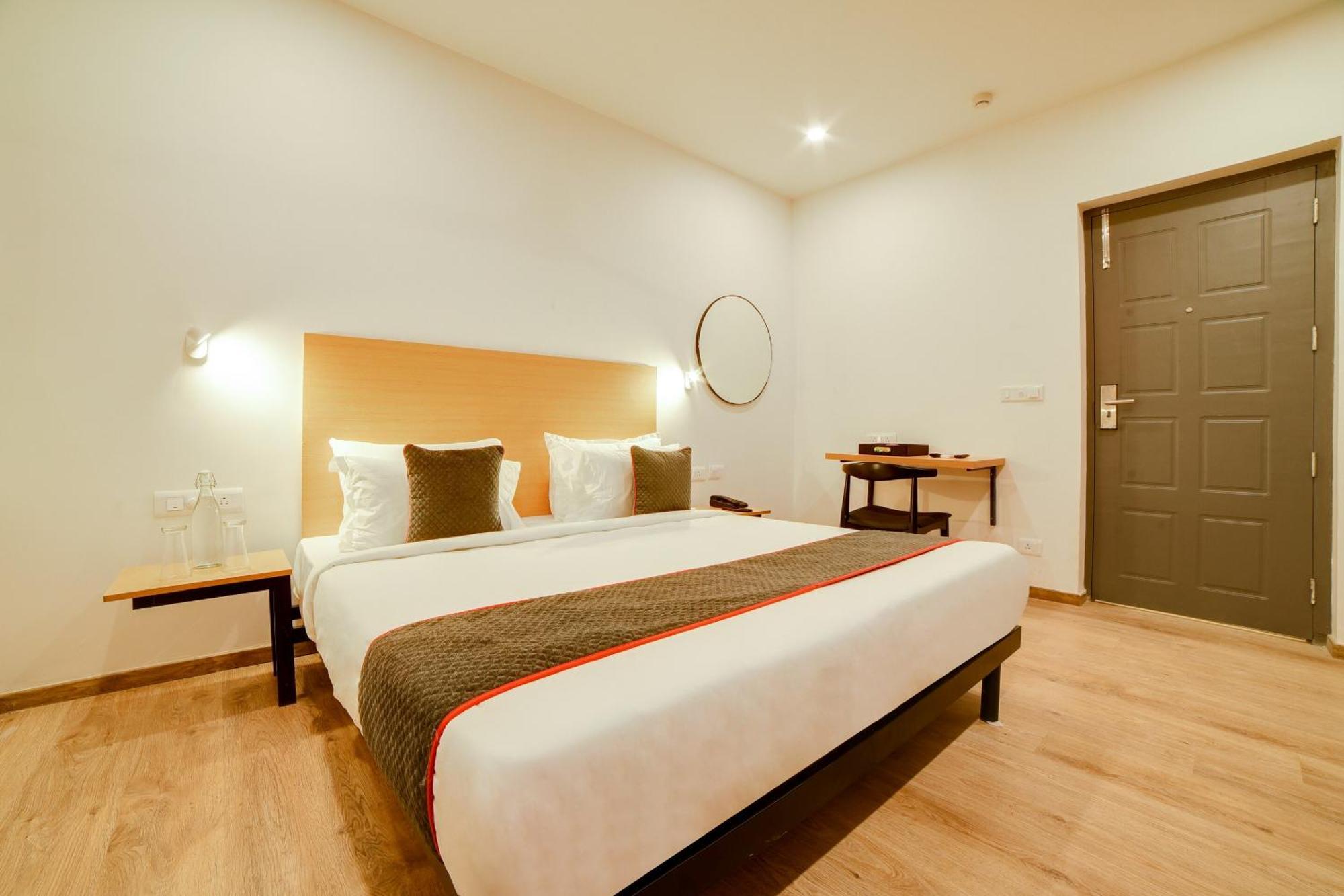 Super Townhouse Hosur Main Road Bommanahalli Near Gopalan Innovation Mall Bengaluru Zewnętrze zdjęcie