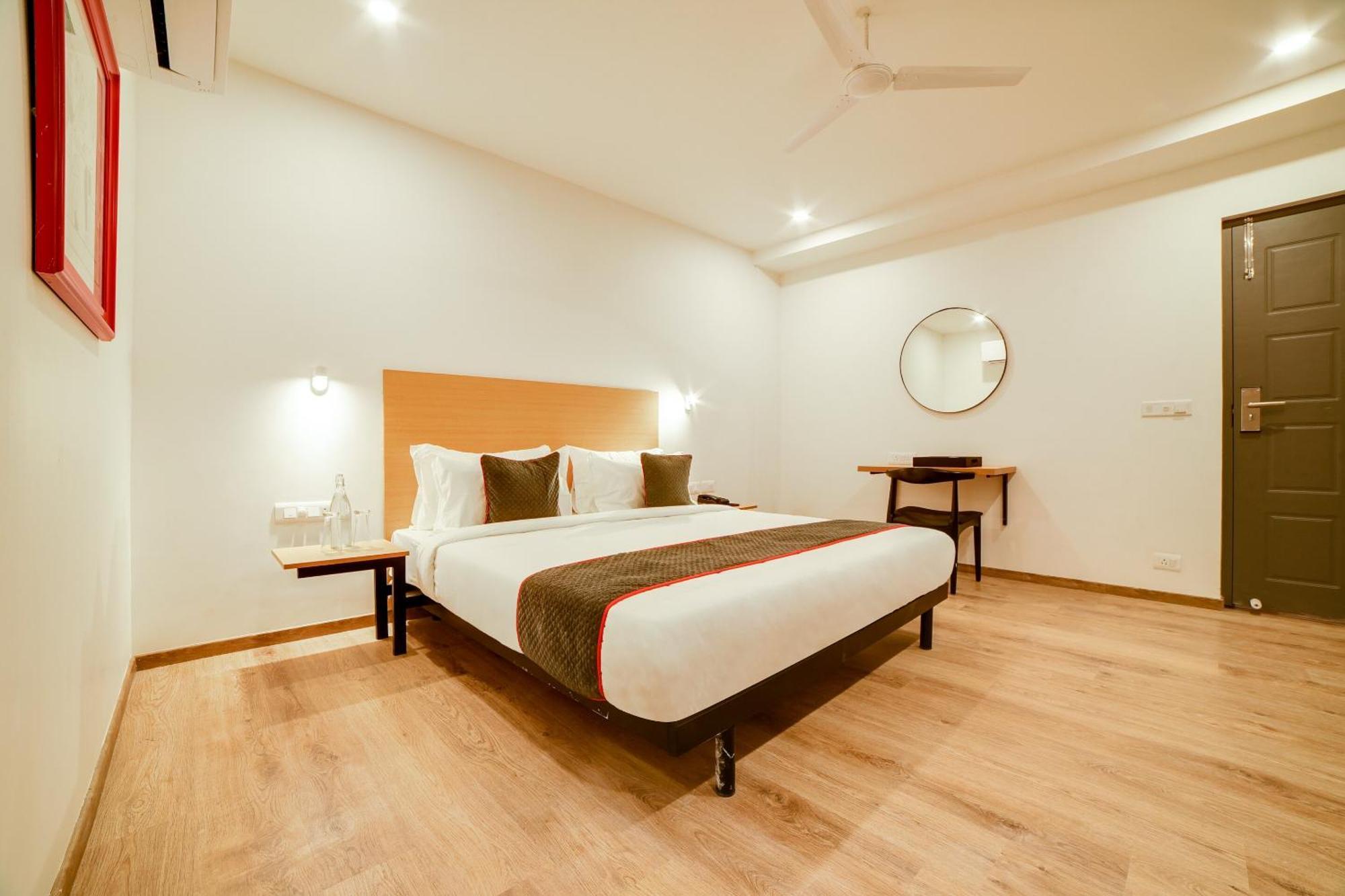 Super Townhouse Hosur Main Road Bommanahalli Near Gopalan Innovation Mall Bengaluru Zewnętrze zdjęcie