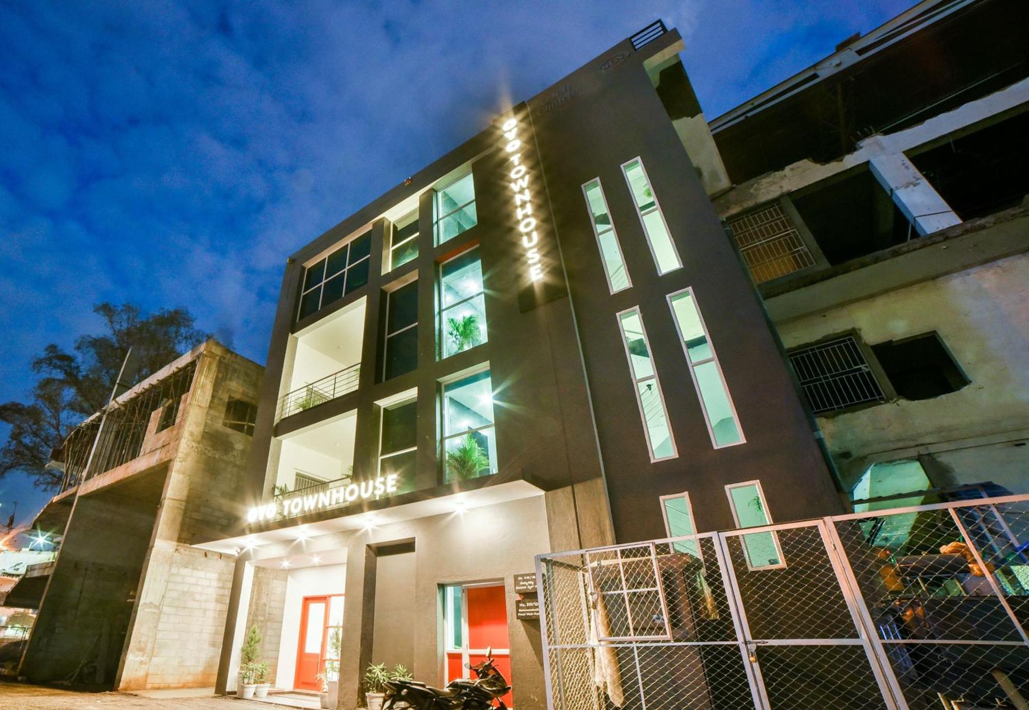 Super Townhouse Hosur Main Road Bommanahalli Near Gopalan Innovation Mall Bengaluru Zewnętrze zdjęcie